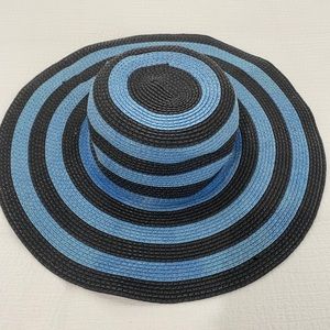 Forever 21 Striped Hat